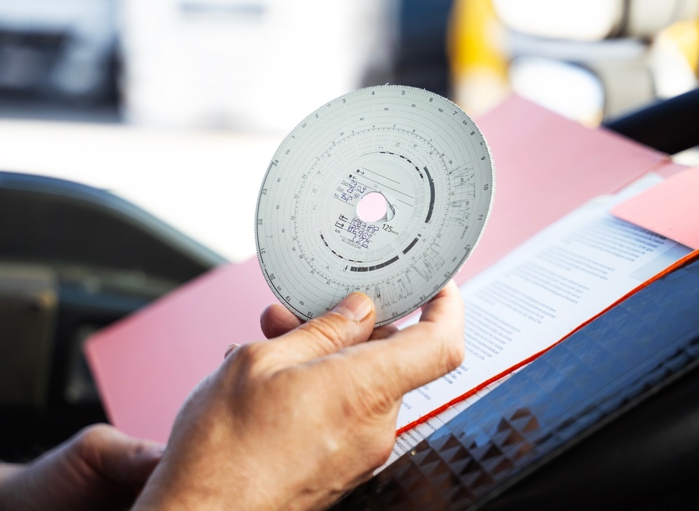 Waarom een tachograaf in je auto